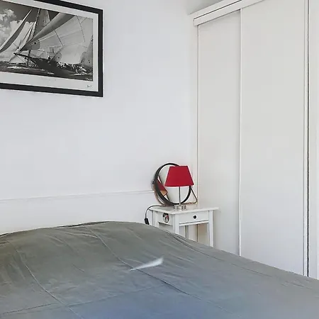 Charming 2 With Private Garden * Версаль
